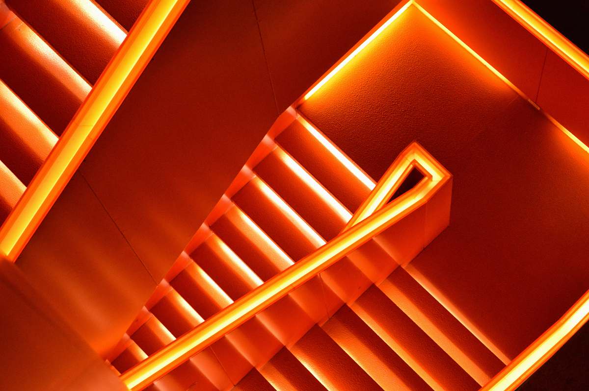 desktop wallpapers high-angle photography of stairs wallpapers